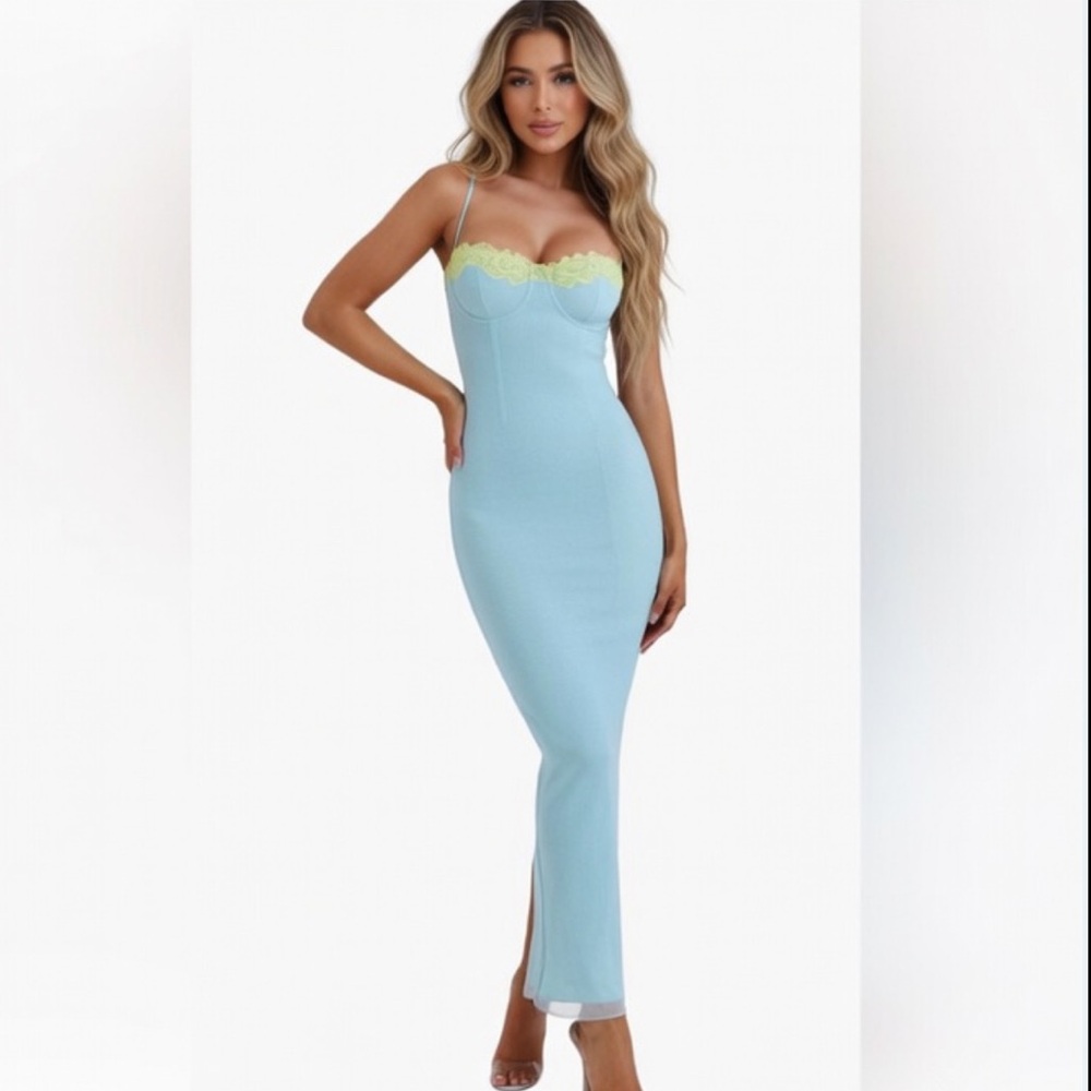 HOUSE OF CB 'Aiza' Ocean Blue Contrast Lace Maxi Dress/Size S-US 4-6 $269